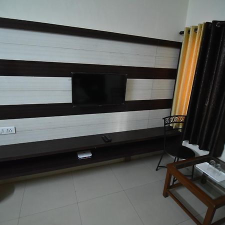 Hotel Vaishnavi Jaipur Luaran gambar