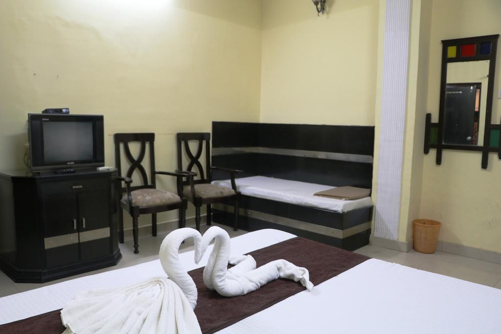 Hotel Vaishnavi Jaipur Luaran gambar