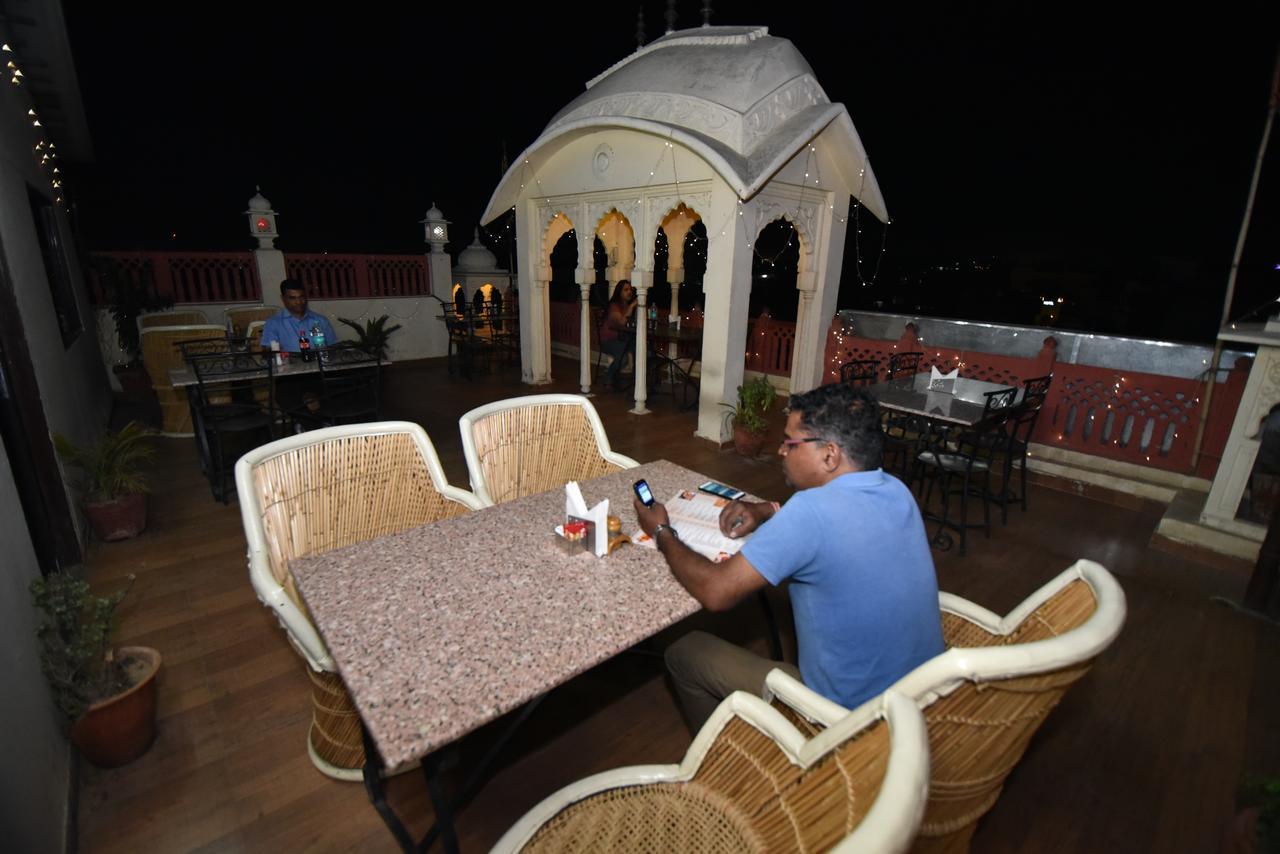 Hotel Vaishnavi Jaipur Luaran gambar